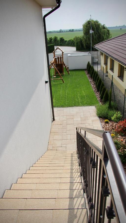 Jazmin Apartmany Veľký Meder Exterior foto