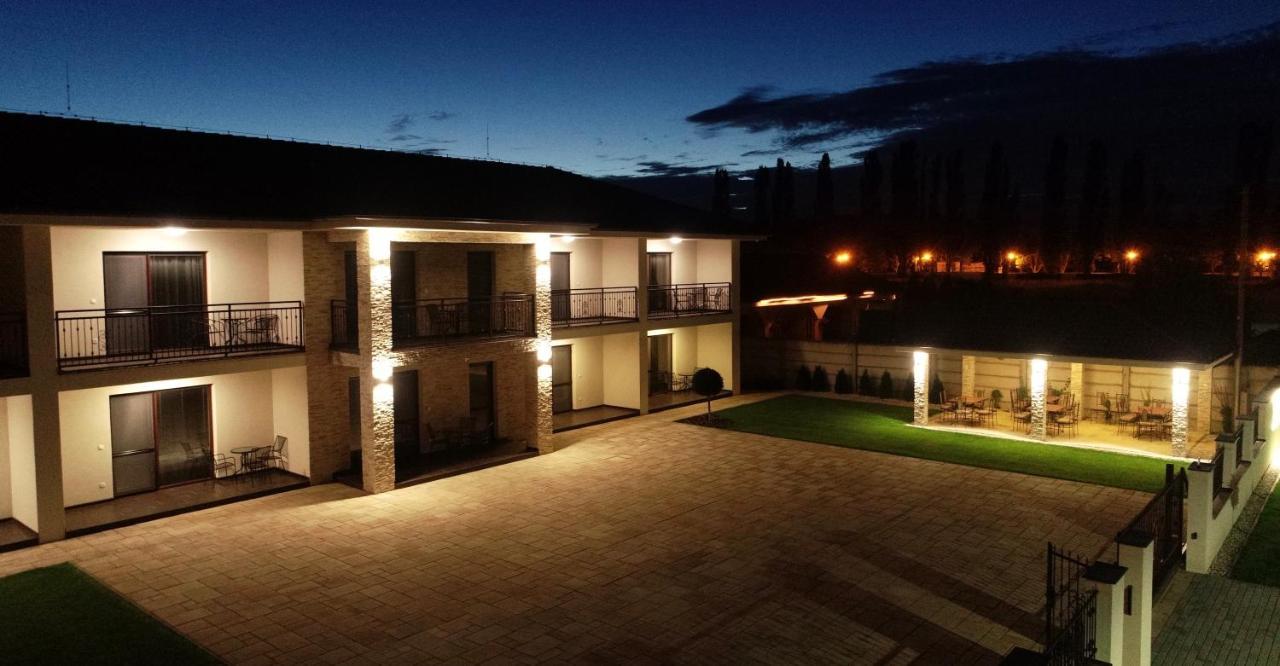 Jazmin Apartmany Veľký Meder Exterior foto